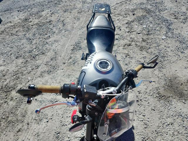 TRIUMPH TRIDENT 66 2022