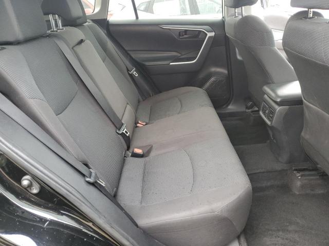 Фото 11 - TOYOTA RAV4