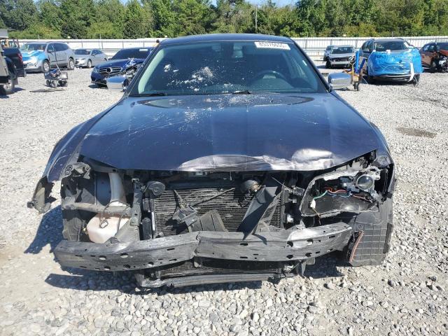 Фото 5 - CHRYSLER 300