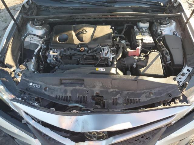 Фото 11 - TOYOTA CAMRY