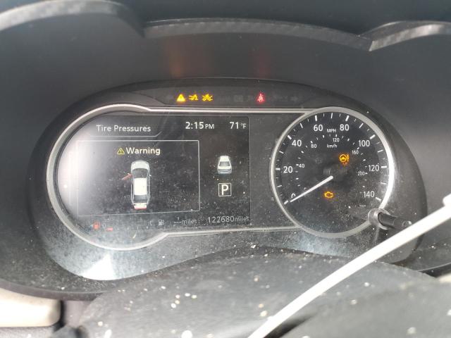 Фото 9 - NISSAN VERSA