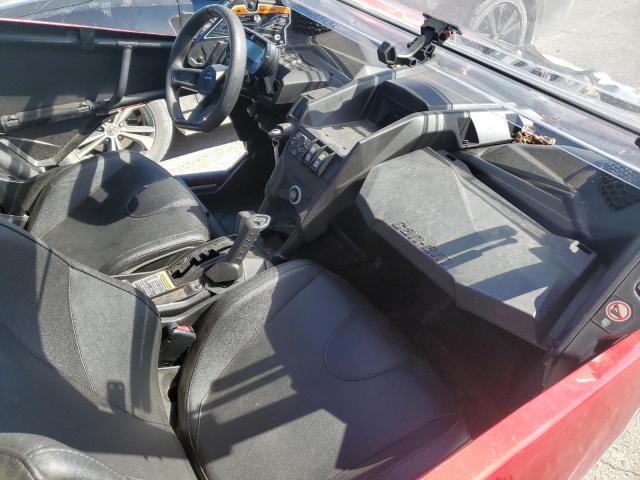 CAN-AM SIDEBYSIDE 2024