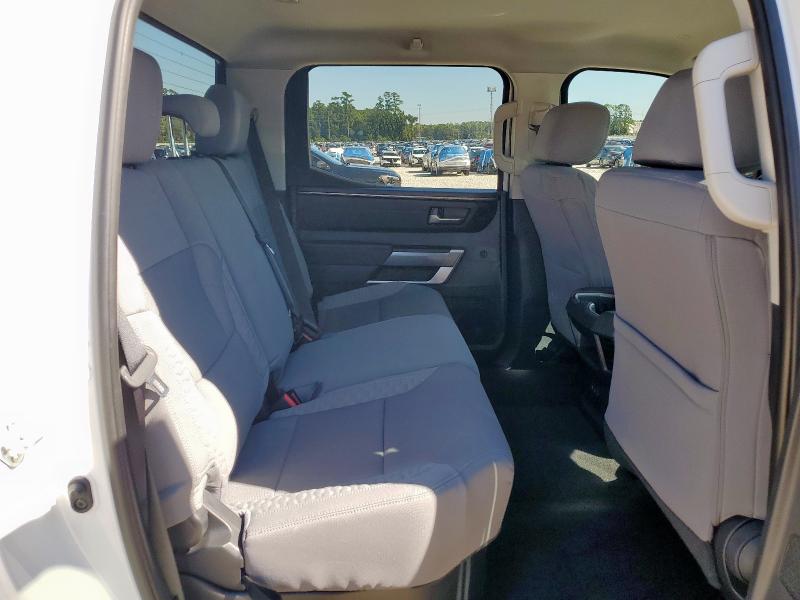 Фото 10 - TOYOTA TUNDRA