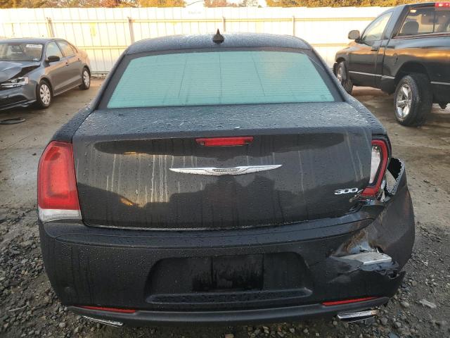 Фото 6 - CHRYSLER 300