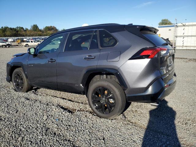 Фото 2 - TOYOTA RAV4