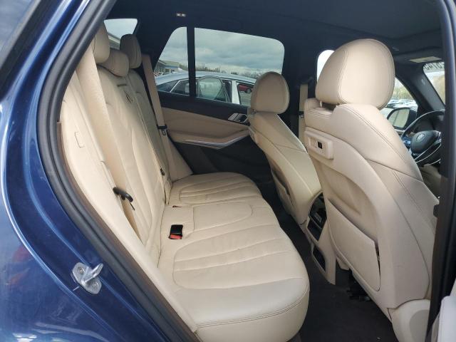 Фото 11 - BMW X5