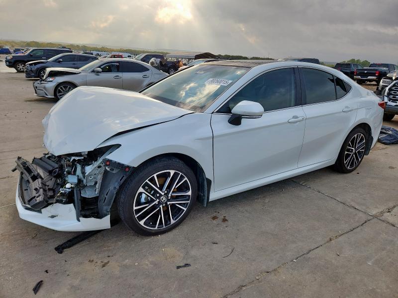 Фото 1 - TOYOTA CAMRY