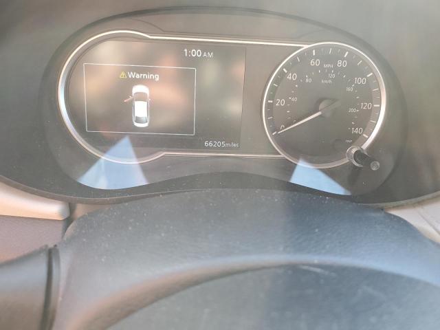 Фото 9 - NISSAN VERSA