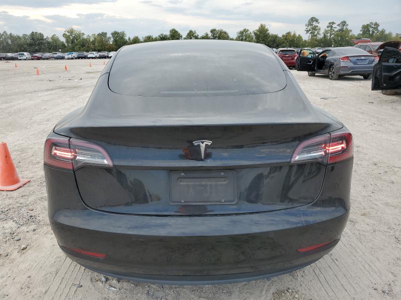 Фото 6 - TESLA MODEL 3