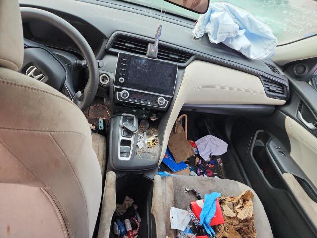 Фото 8 - HONDA INSIGHT