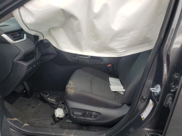 Фото 7 - TOYOTA RAV4