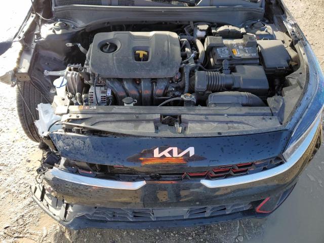 Фото 11 - KIA FORTE