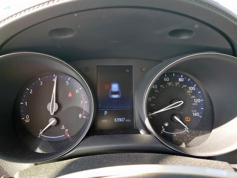 Фото 9 - TOYOTA C-HR