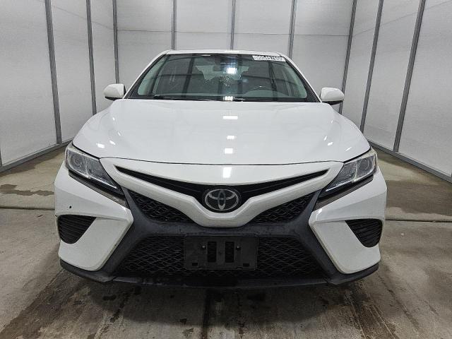 Фото 5 - TOYOTA CAMRY