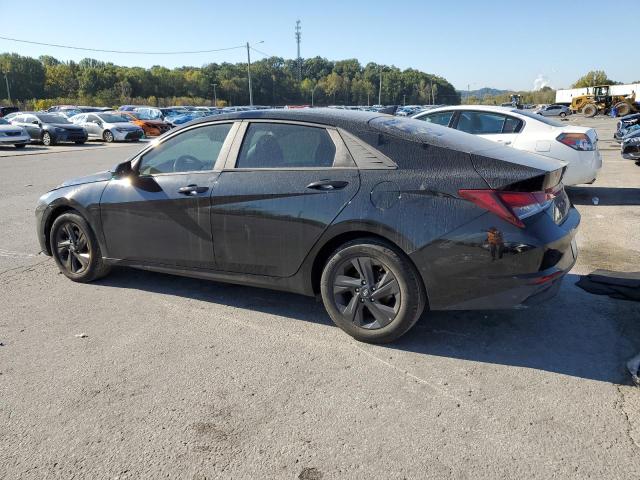 Фото 2 - HYUNDAI ELANTRA