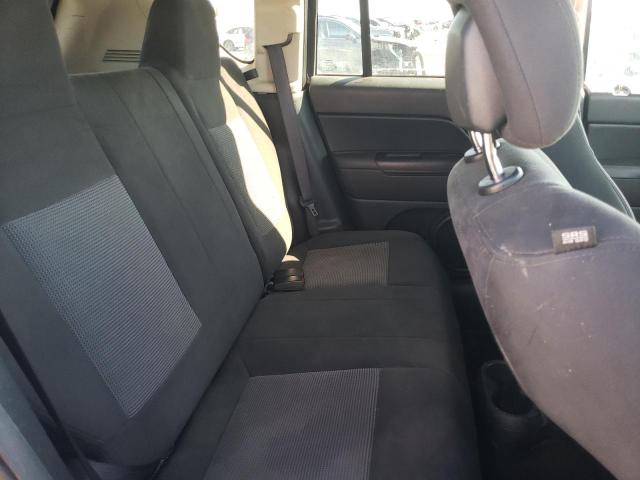 Фото 11 - JEEP COMPASS