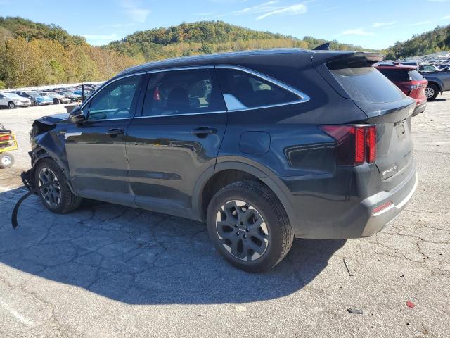 Фото 2 - KIA SORENTO