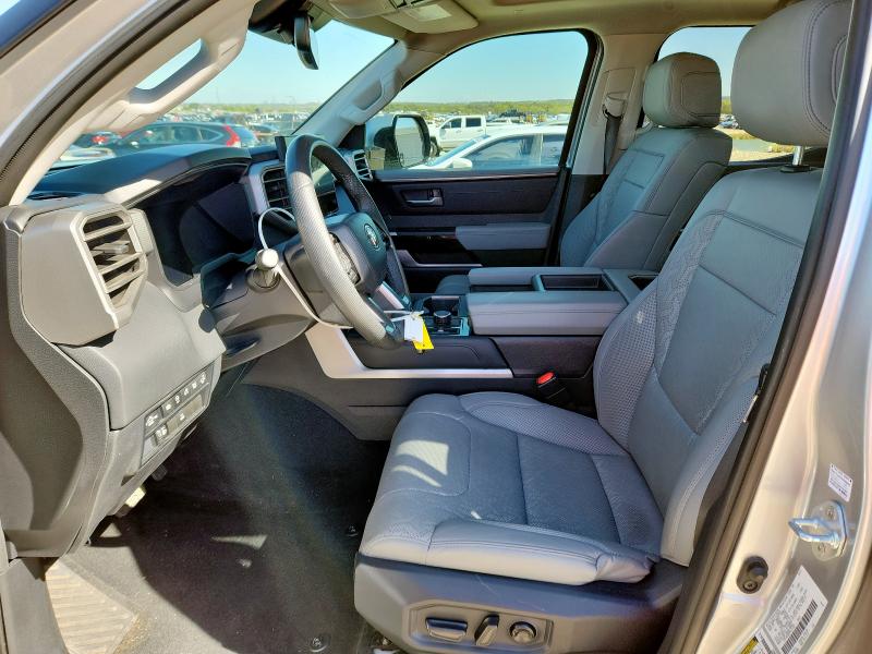 Фото 7 - TOYOTA TUNDRA