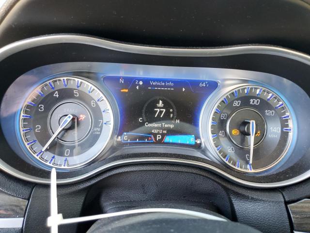 Фото 9 - CHRYSLER 300