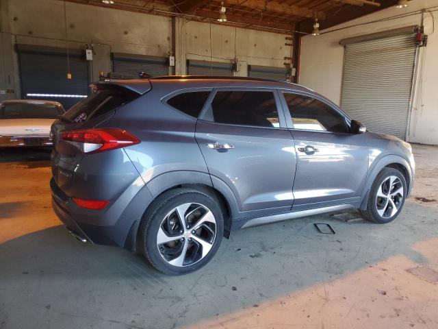 Фото 3 - HYUNDAI TUCSON