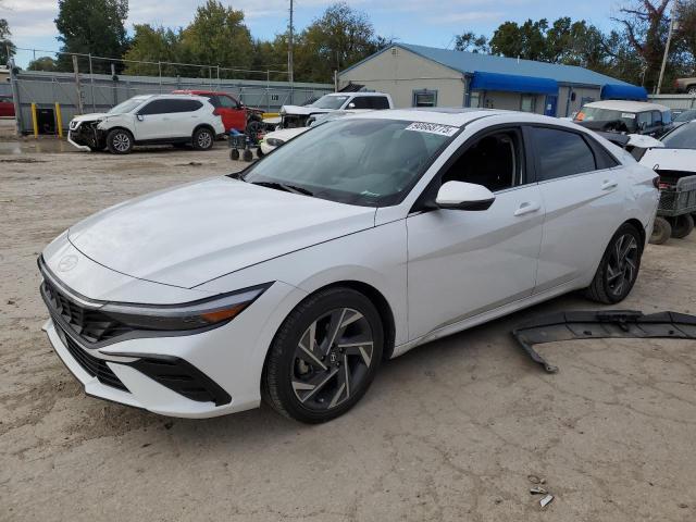 Фото 1 - HYUNDAI ELANTRA