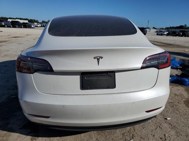 Фото 6 - TESLA MODEL 3