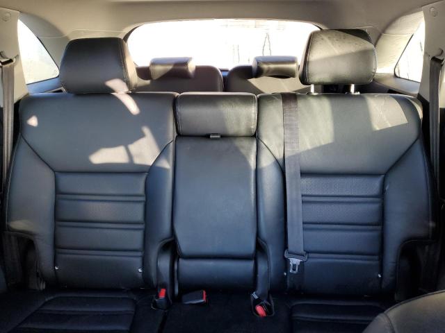 Фото 10 - KIA SORENTO