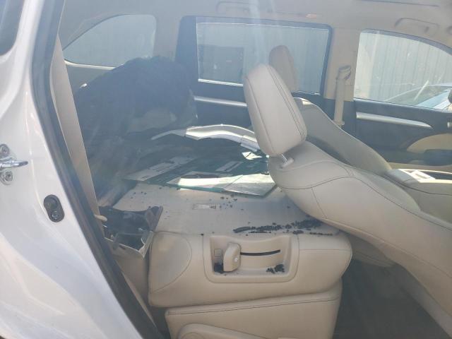 Фото 11 - TOYOTA HIGHLANDER