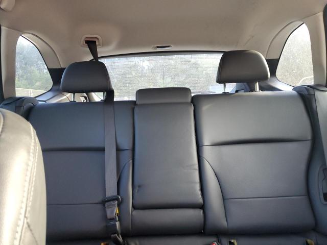 Фото 10 - SUBARU OUTBACK