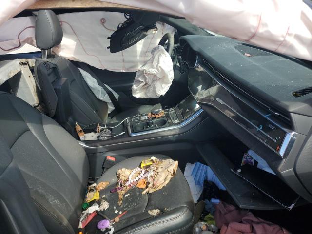 Фото 7 - AUDI Q8