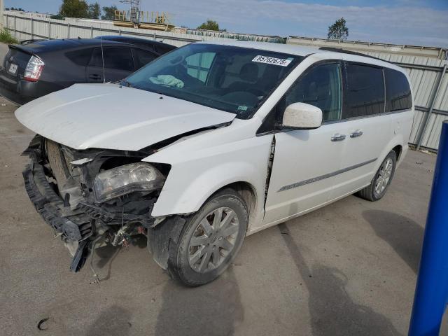 Фото 1 - CHRYSLER MINIVAN