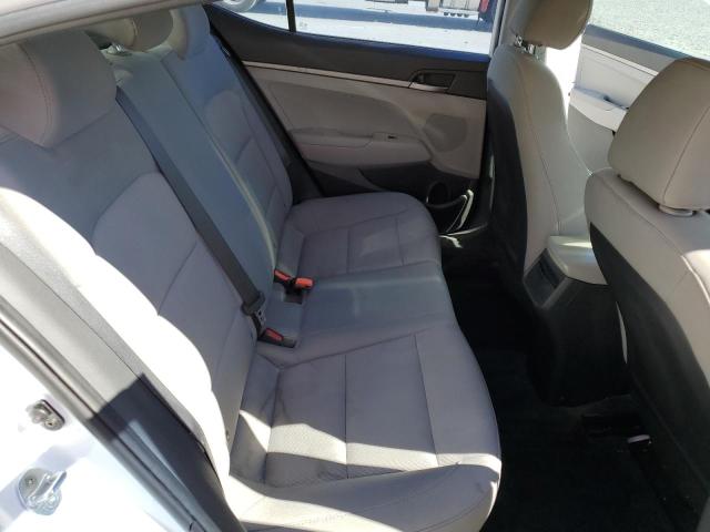 Фото 10 - HYUNDAI ELANTRA