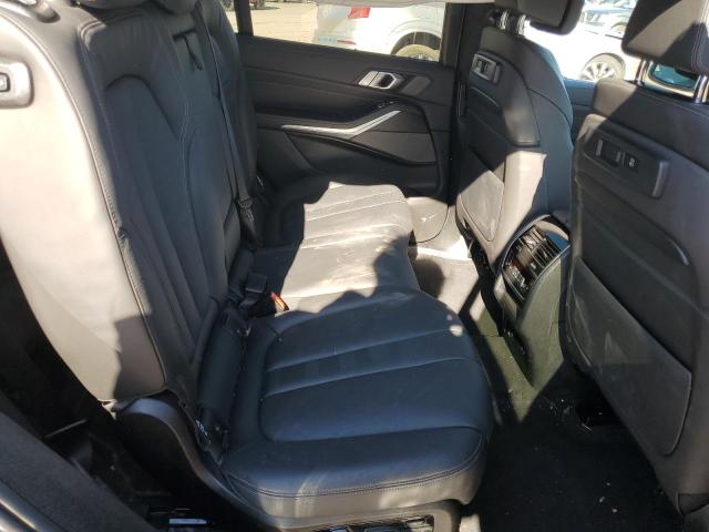 Фото 11 - BMW X7