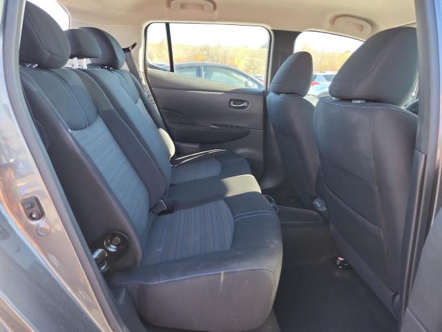 Фото 10 - NISSAN LEAF