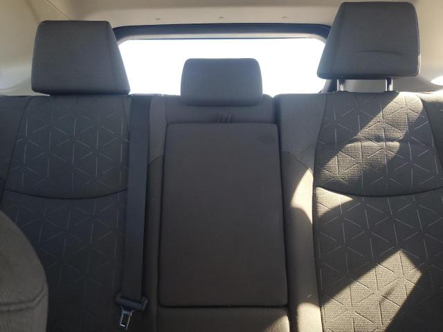 Фото 10 - TOYOTA RAV4