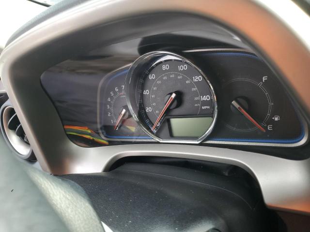 Фото 9 - TOYOTA RAV4