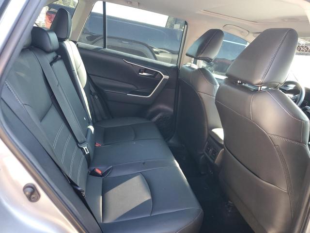 Фото 11 - TOYOTA RAV4