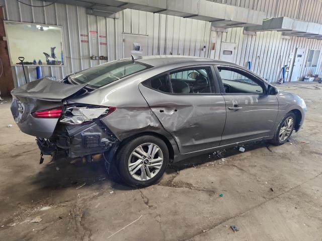 Фото 3 - HYUNDAI ELANTRA