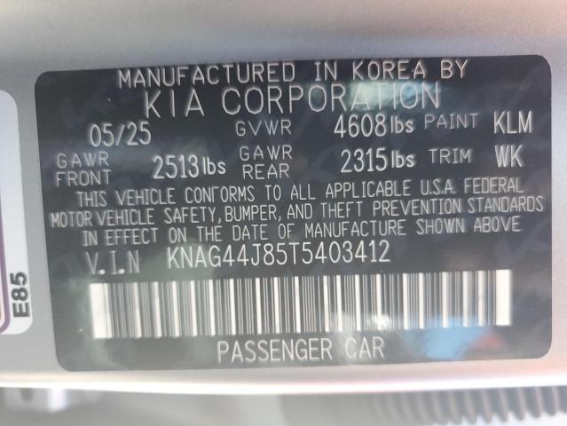 Фото 13 - KIA K5