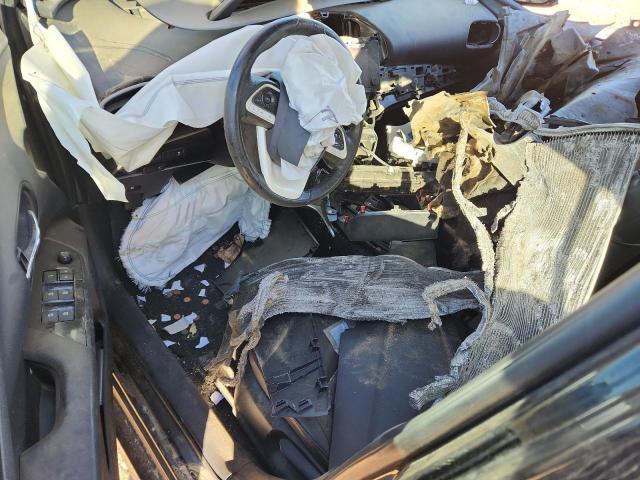 Фото 8 - TOYOTA PRIUS