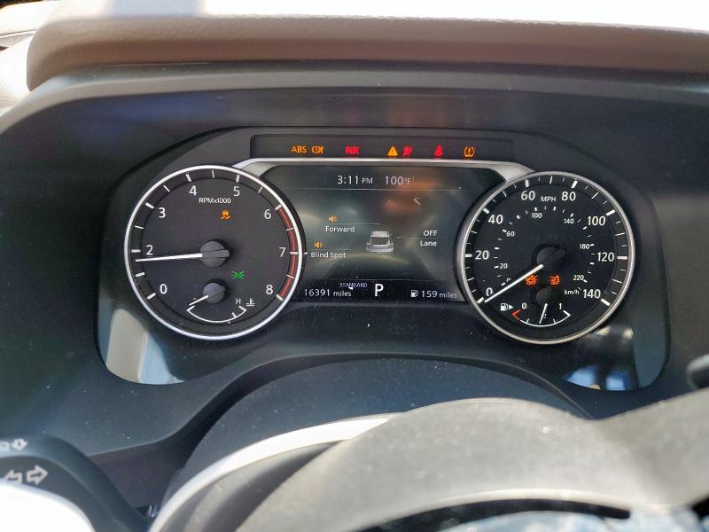 Фото 9 - NISSAN ROGUE