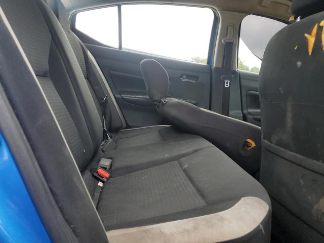 Фото 10 - NISSAN VERSA