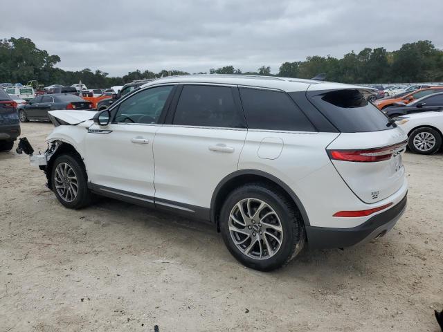 Фото 2 - LINCOLN CORSAIR