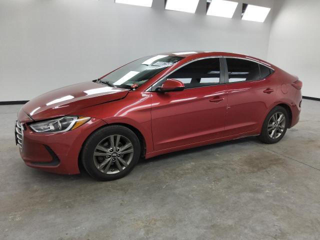 Фото 1 - HYUNDAI ELANTRA