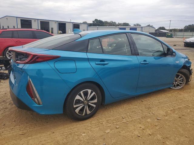 Фото 3 - TOYOTA PRIUS