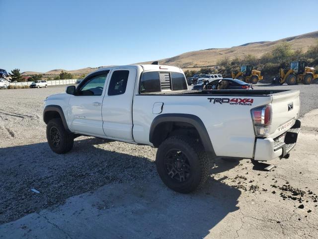 Фото 2 - TOYOTA TACOMA