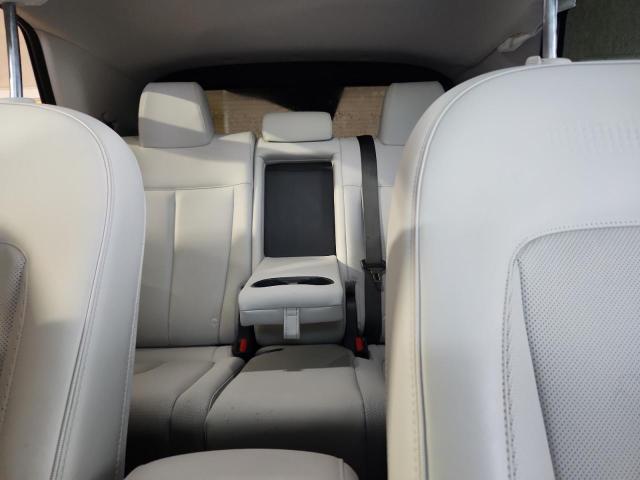 Фото 10 - HYUNDAI IONIQ