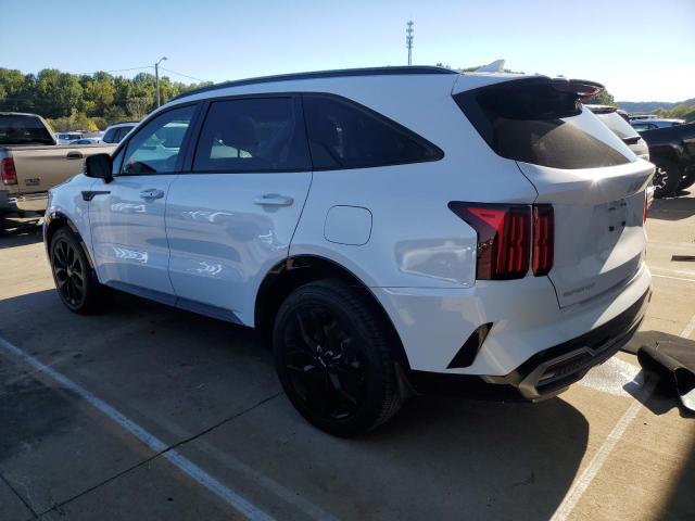 Фото 2 - KIA SORENTO