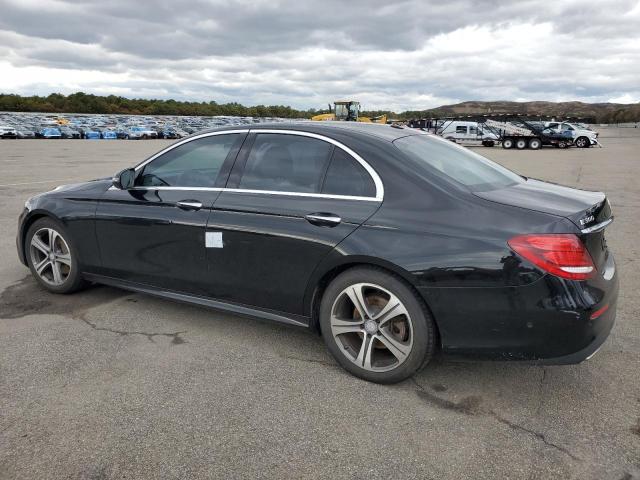 Фото 2 - MERCEDES-BENZ E-CLASS