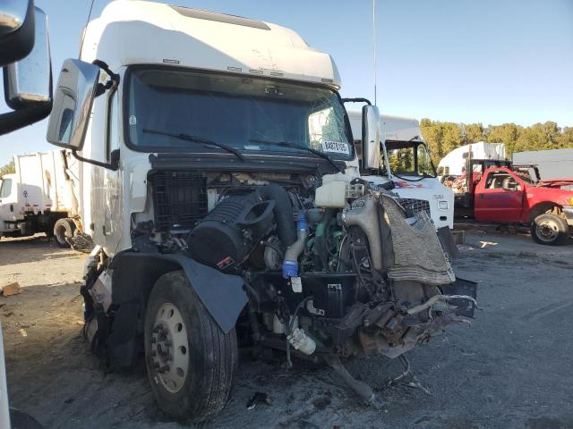 Фото 1 - VOLVO All Models